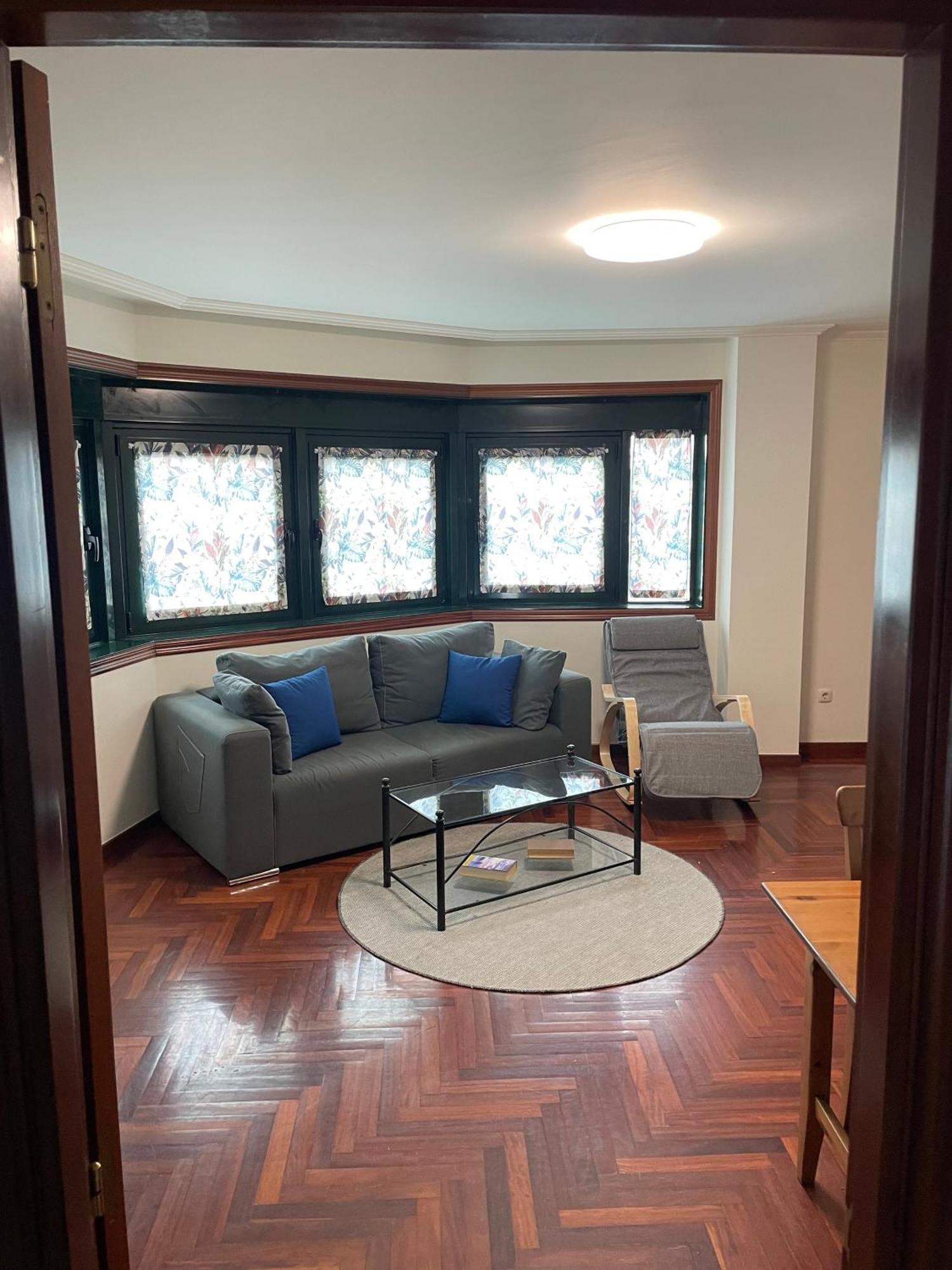 Cangas Piso Completo Kültér fotó